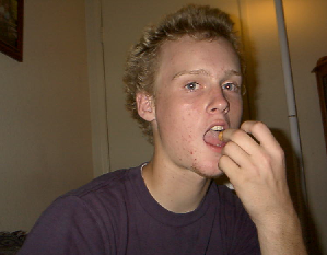 curtis_eating.png